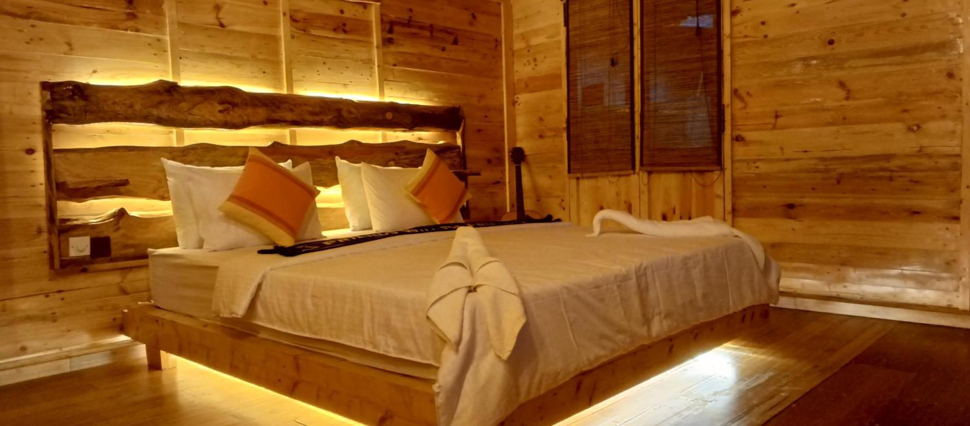 אלה Mc Queen Homestay מראה חיצוני תמונה